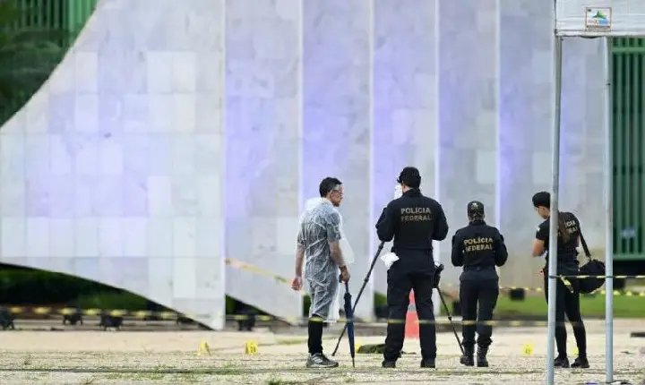 Polícia desativa novos ‘artefatos suspeitos’ na Praça dos Três Poderes; equipes seguem mobilizadas