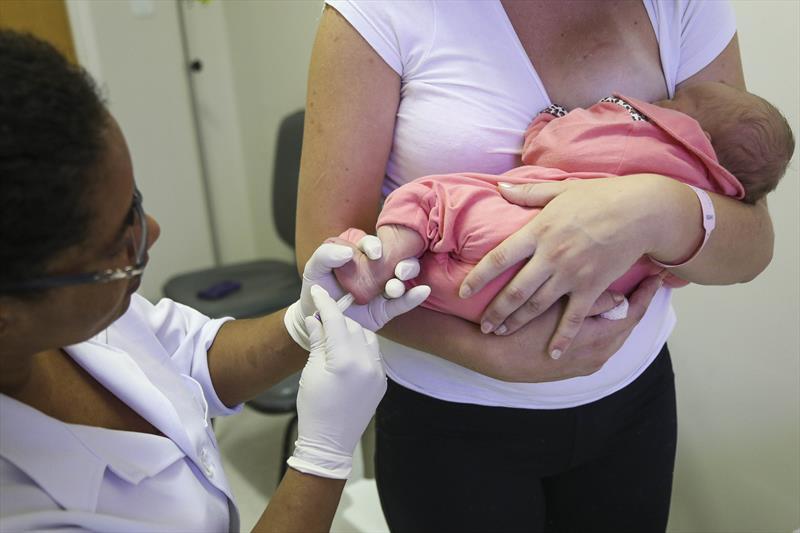 Junho Lilás: Teste do Pezinho pode diagnosticar doenças precoce em recém-nascidos