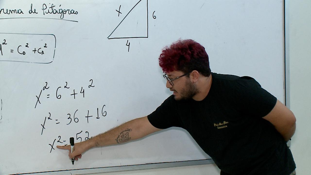 Inscrições para aulas de português e matemática seguem até este sábado (30)