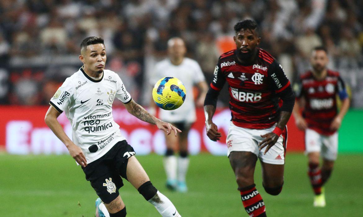 Copa do Brasil: após 0 a 0, Fla e Corinthians decidirão título no RJ