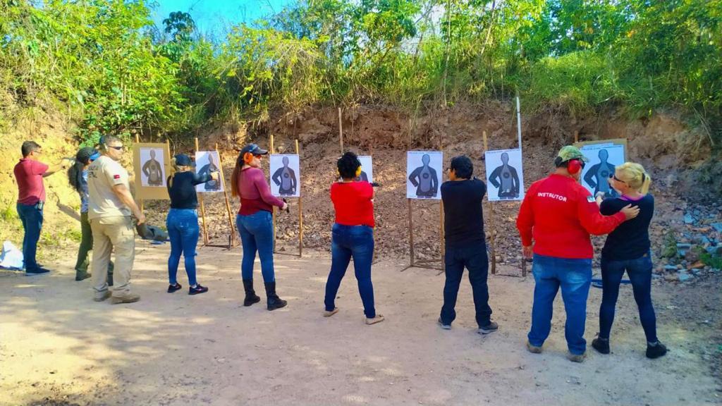 Polícia Civil realiza curso de autoproteção para agentes