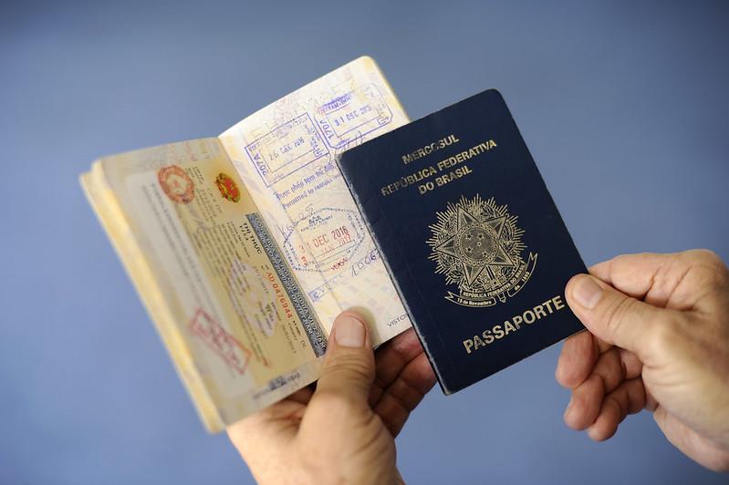 Fila para emissão do passaporte passa de 108 mil pessoas