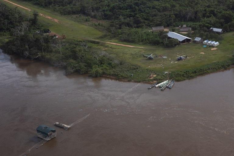 Base de controle do Ibama na TI Yanomami é alvo de novo atentado