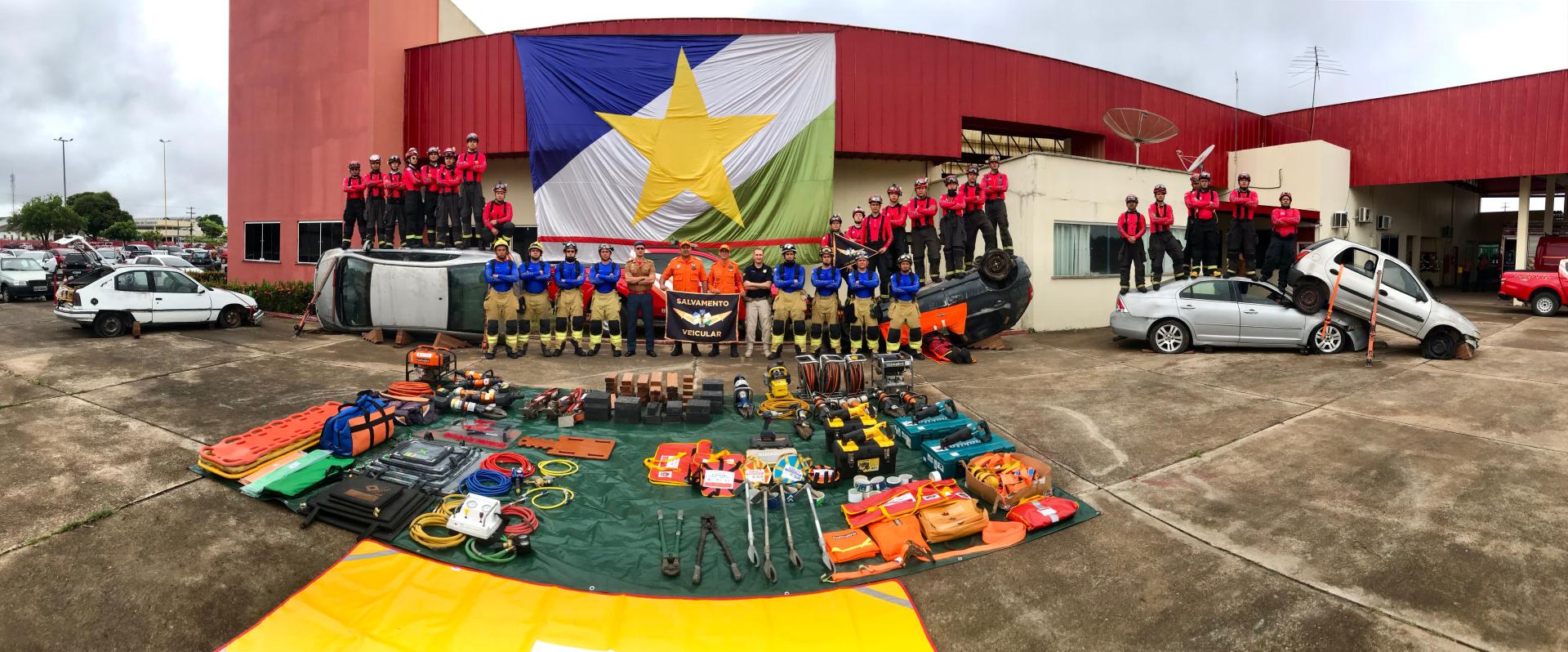 Corpo de Bombeiros inicia segunda etapa de curso de salvamento veicular