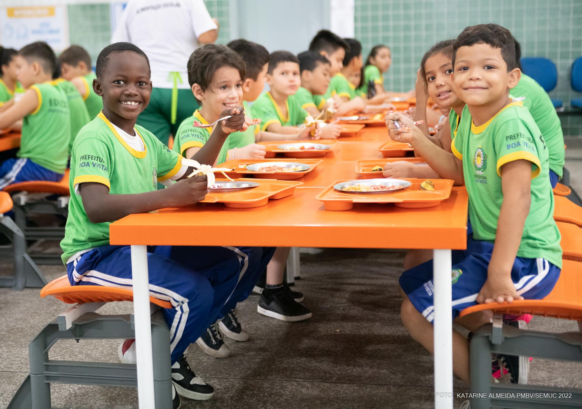 Mais de 51 mil alunos da rede municipal retornam às aulas nesta terça-feira, 18