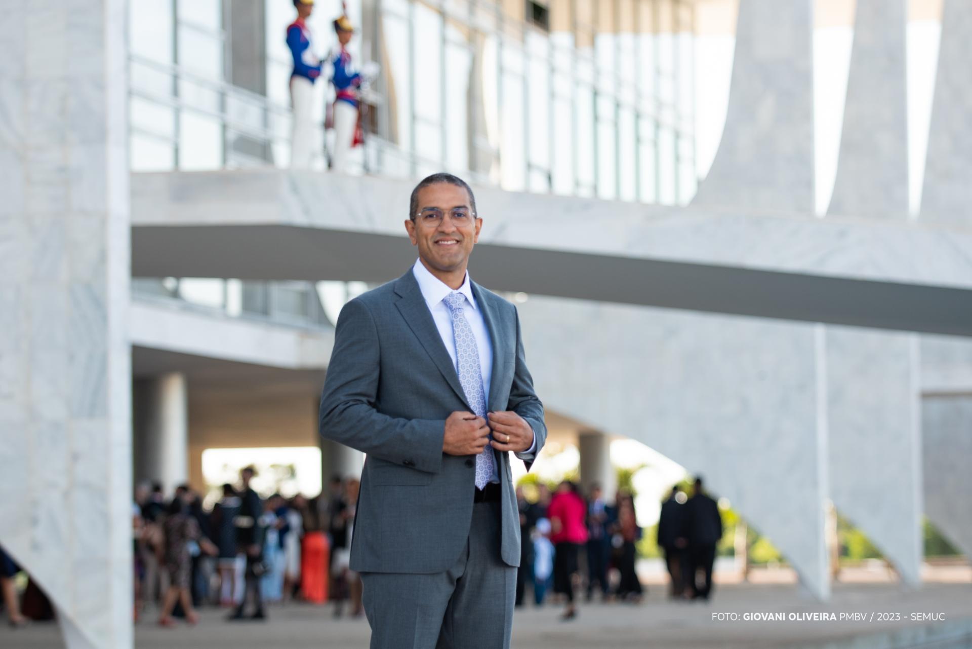 Prefeito Arthur Henrique é escolhido para representar todos os municípios do Brasil no Palácio do Planalto