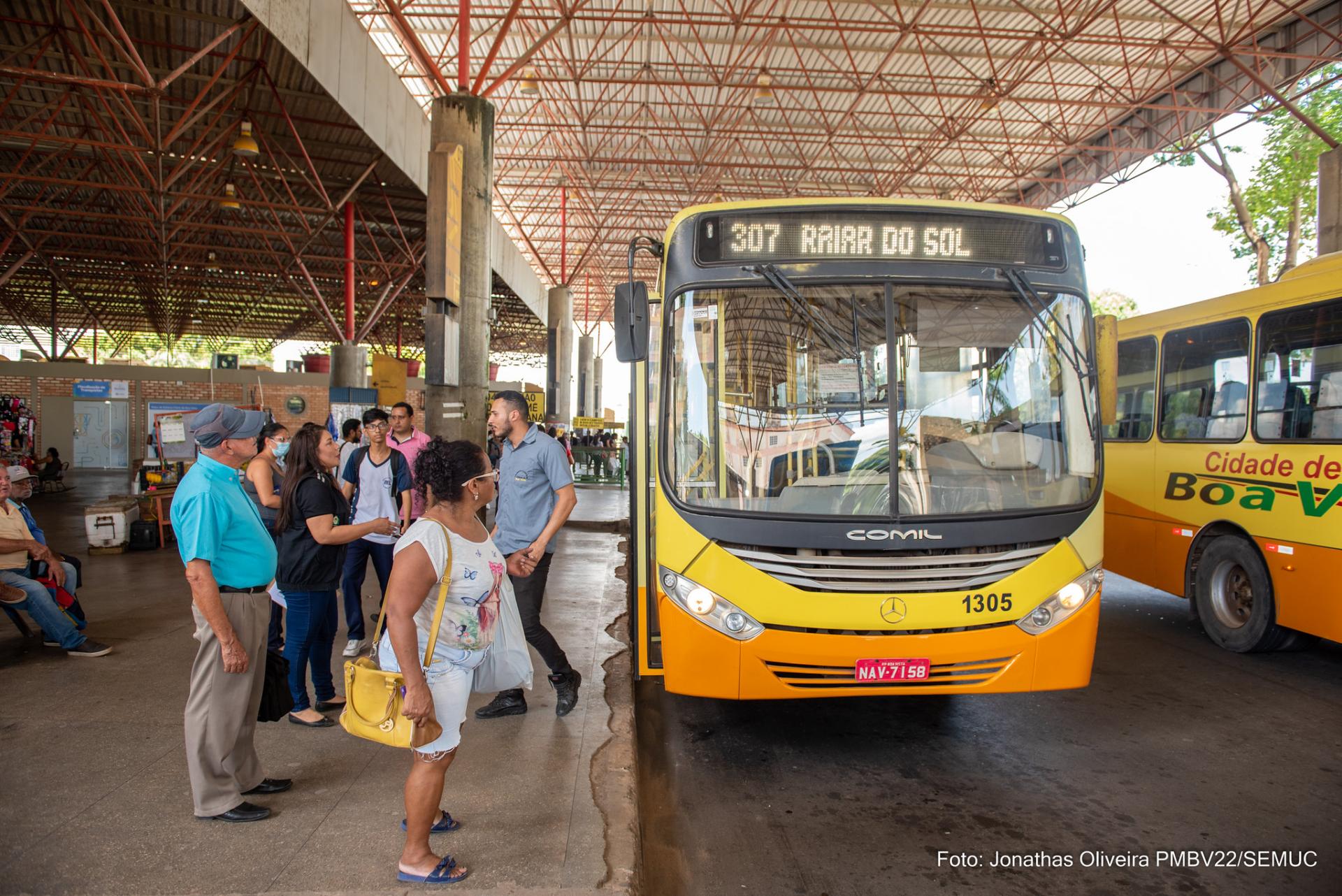 Prefeitura disponibiliza ônibus gratuito para população prestigiar a AGROBV 2023