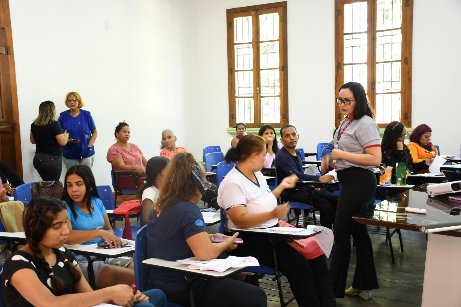 Fundação Fé e Alegria de Boa Vista Capacita Migrantes com Ciclo de Cursos e Palestras em Empreendedorismo