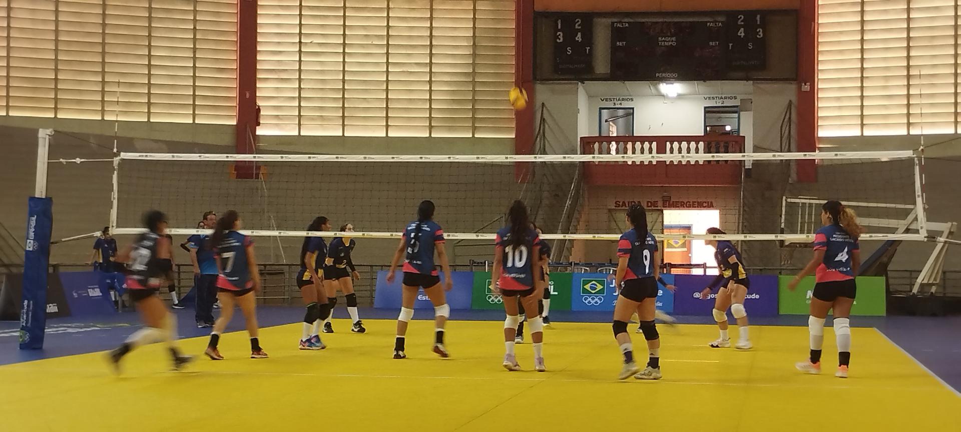 Vôlei feminino vence segundo jogo e agora se prepara para enfrentar o Rio Grande do Norte