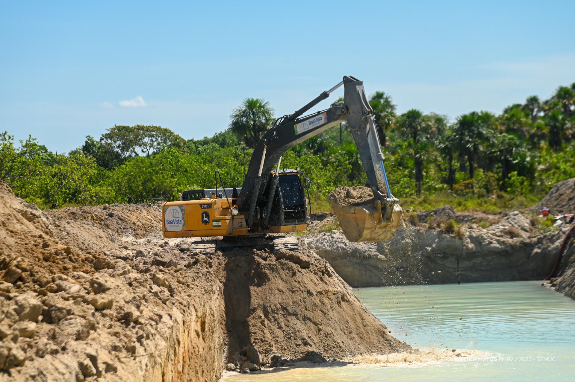 Comunidade Indígena Truaru da Cabeceira recebe obras de escavação de tanques para produção de peixe