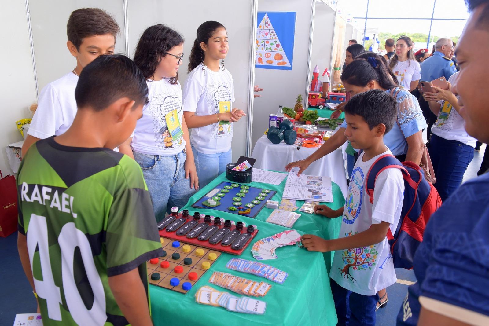 Feira Estadual de Ciências apresenta 210 trabalhos e premia cinco mais bem colocados em diversas modalidades de ensino