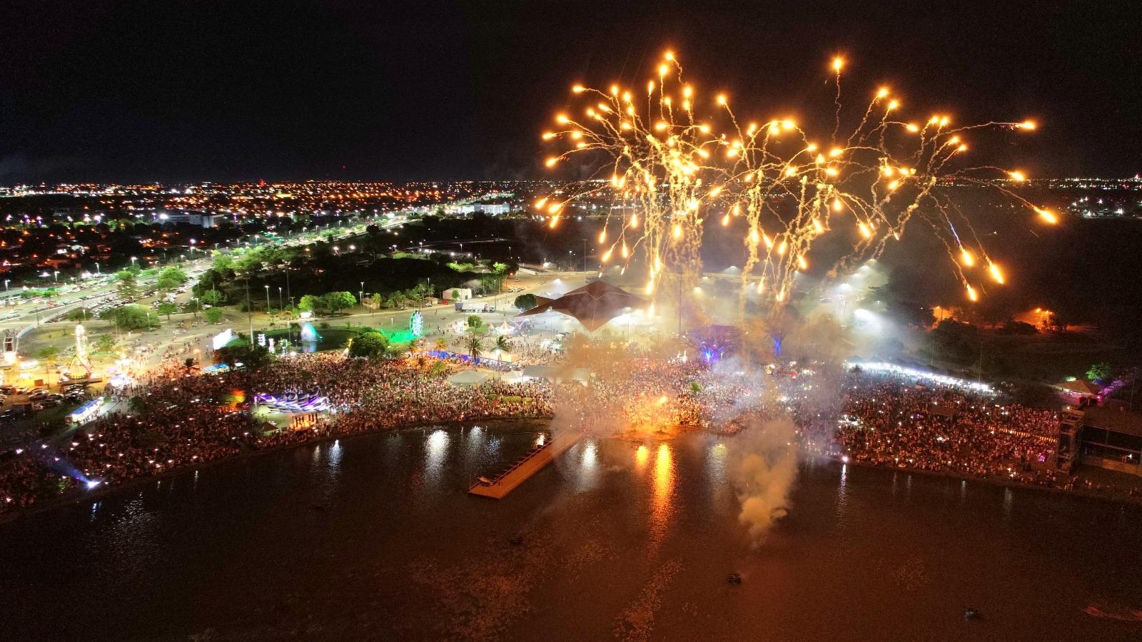 Feliz Ano Novo, Roraima Celebra a Virada para 2024 com Gratidão e Esperança