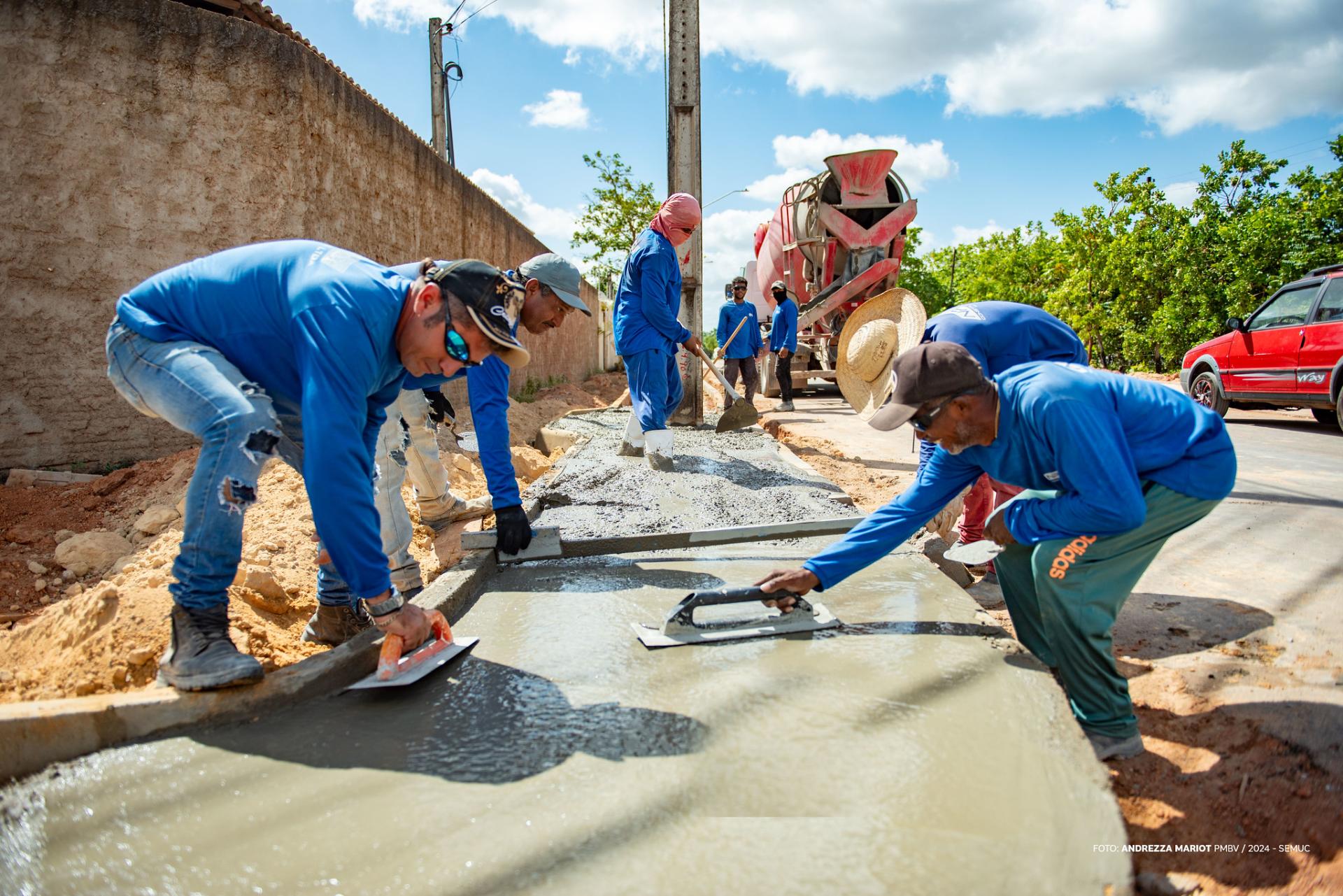 Após obras de drenagem e pavimentação, bairro Murilo Teixeira entra na fase de urbanização