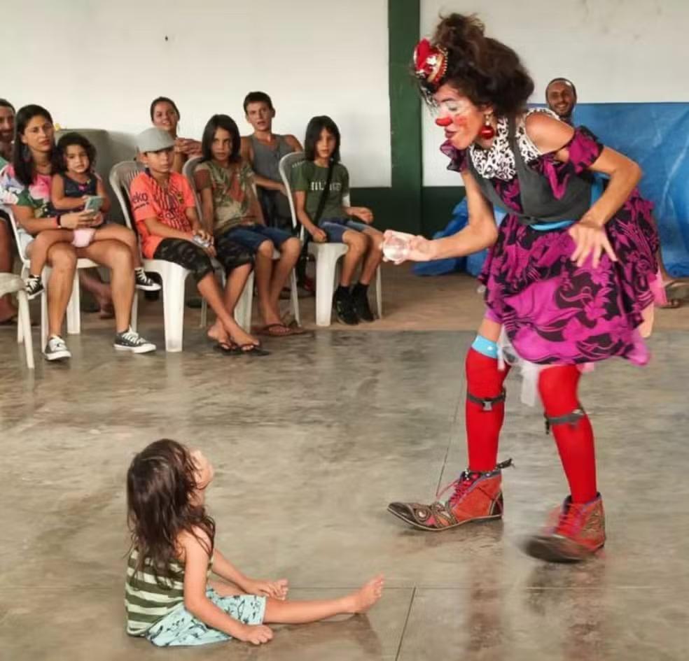 Artista que viajava de bicicleta some durante passagem pelo Amazonas