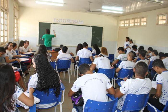 EJA  Educação de Jovens e Adultos também está com matrículas abertas na rede estadual de ensino