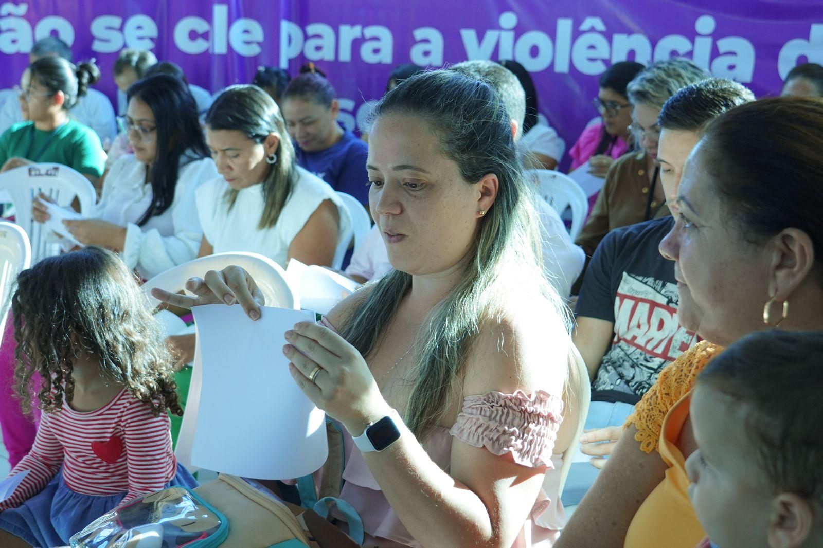 Secretaria Especial da Mulher da ALE-RR promove palestras com foco na saúde mental