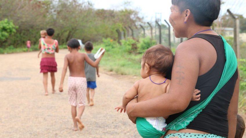 Território Yanomami deve receber 22 unidades de saúde em 2024