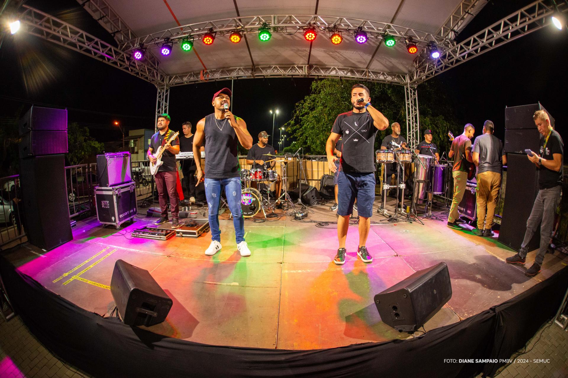 “Ressaca de Carnaval” movimentou a Praça Chico do Carneiro neste final de semana