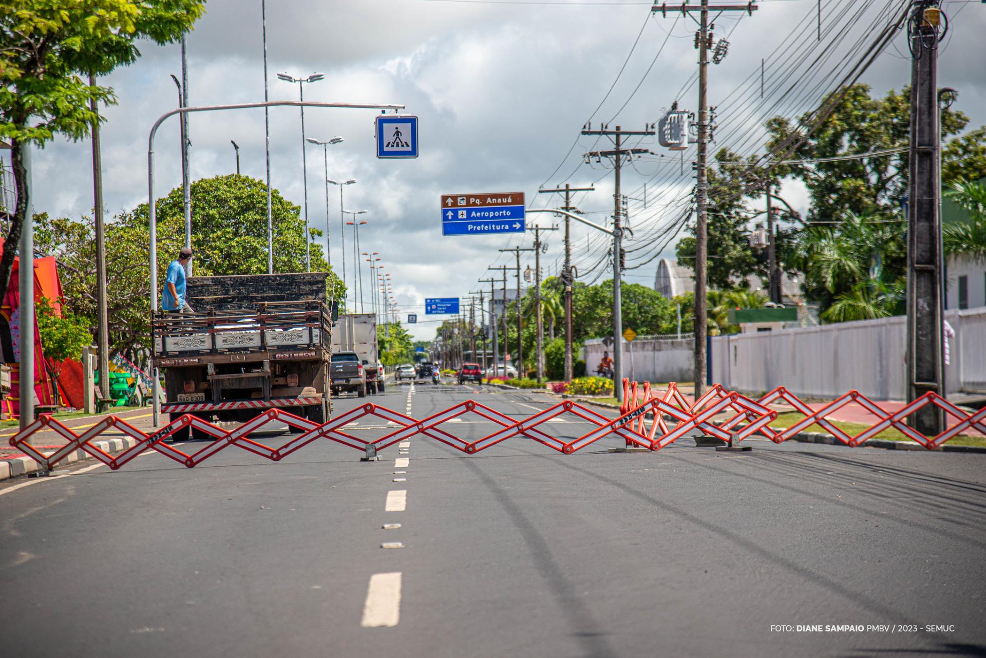 Ruas e avenidas da capital serão interditadas para os dias de folia