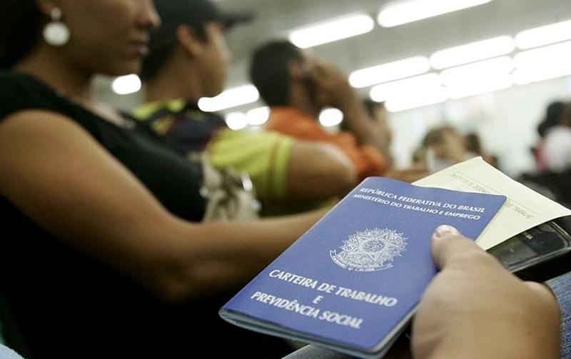 Mulheres ainda enfrentam barreiras no mercado de trabalho no Brasil