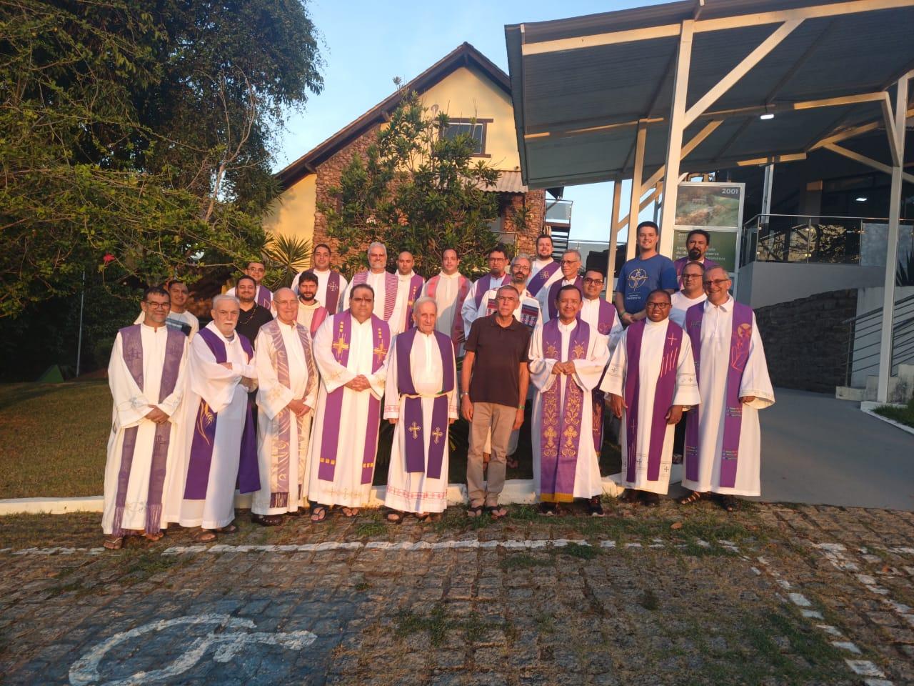 Sacerdotes de Roraima se Reúnem para Retiro Anual de Espiritualidade na Estância Turística de Tepequen