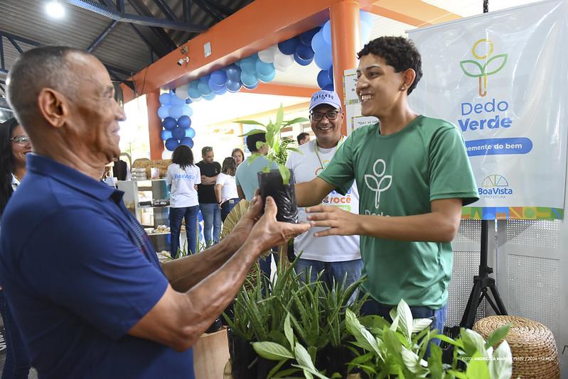 Ação “Prefeitura Com Você” faz mais de 4 mil atendimentos no bairro Equatorial