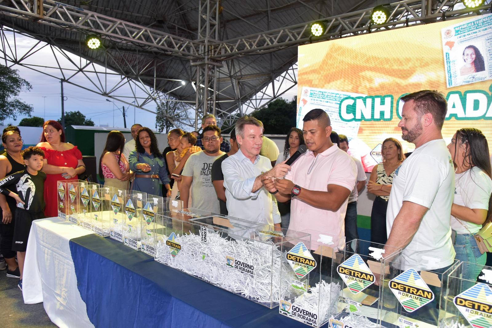 Detran-RR anuncia os nomes dos 2 mil contemplados na CNH Cidadã