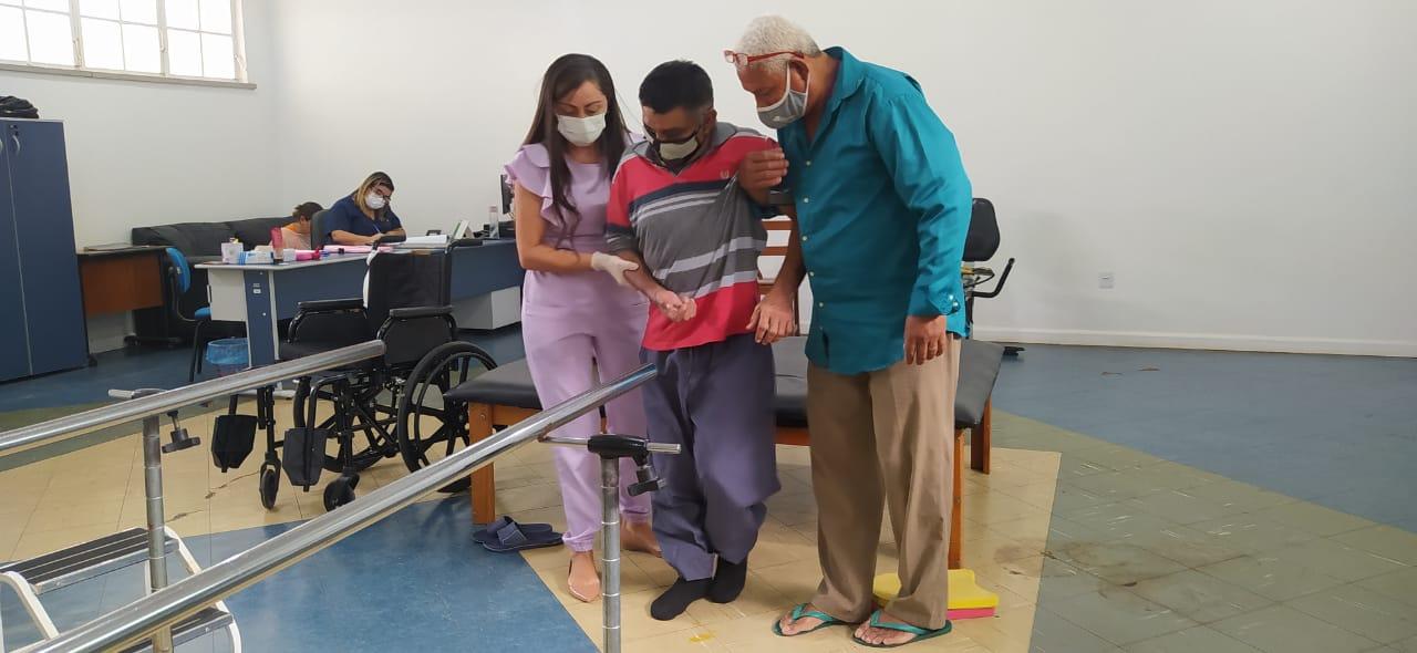 Sesau ressalta a importância dos cuidados com a Doença de Parkinson