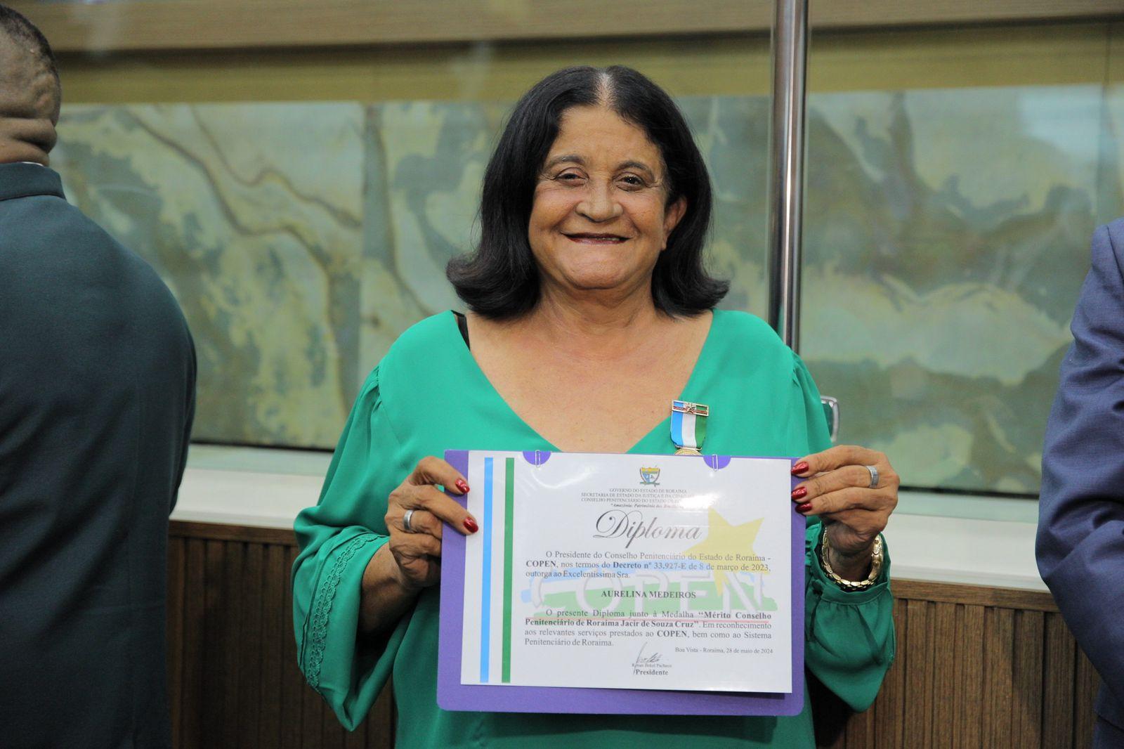 Conselho Penitenciário condecora ALE-RR com Medalha Jacir de Souza Cruz