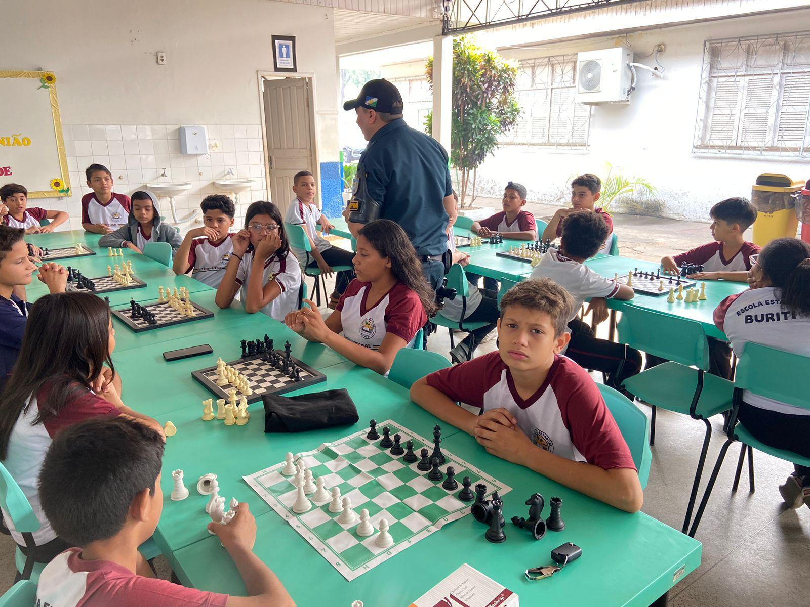 Escola Buriti promove II Festival de Xadrez em parceria com a Polícia Militar de Roraima