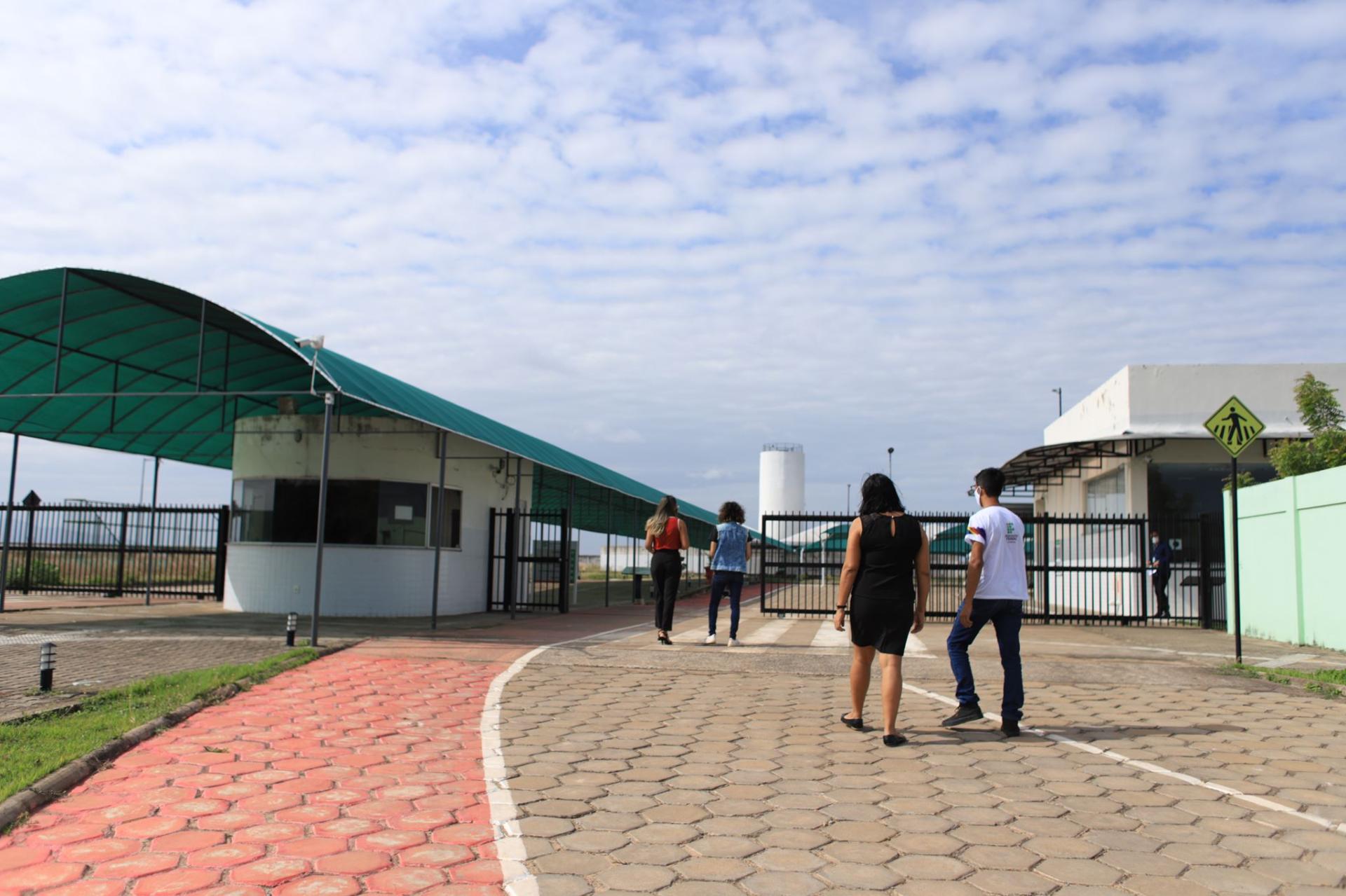 Prazo de inscrição em curso voltado para pessoas que não têm o ensino médio termina hoje no IFRR da zona oeste