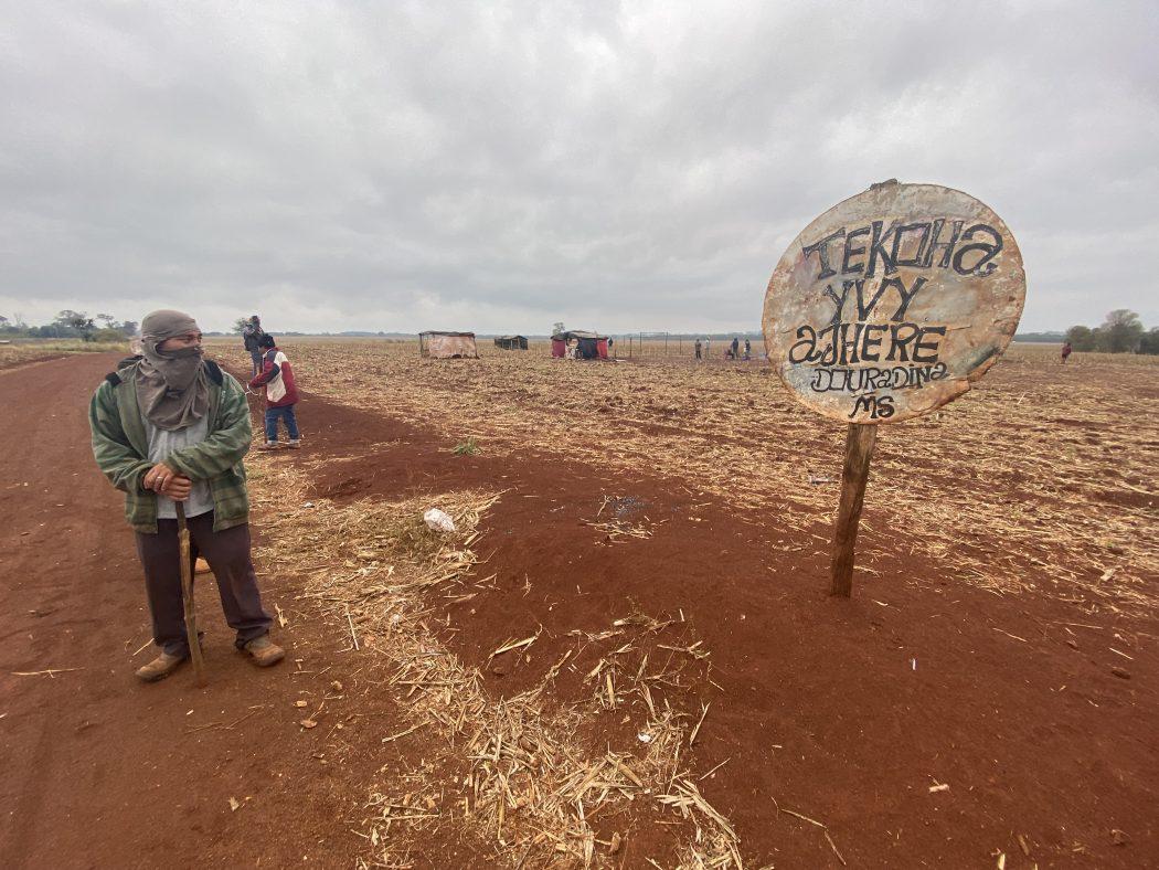 Cerco aos Guarani e Kaiowá das retomadas de Douradina tem DOF controlando acesso à comunidade