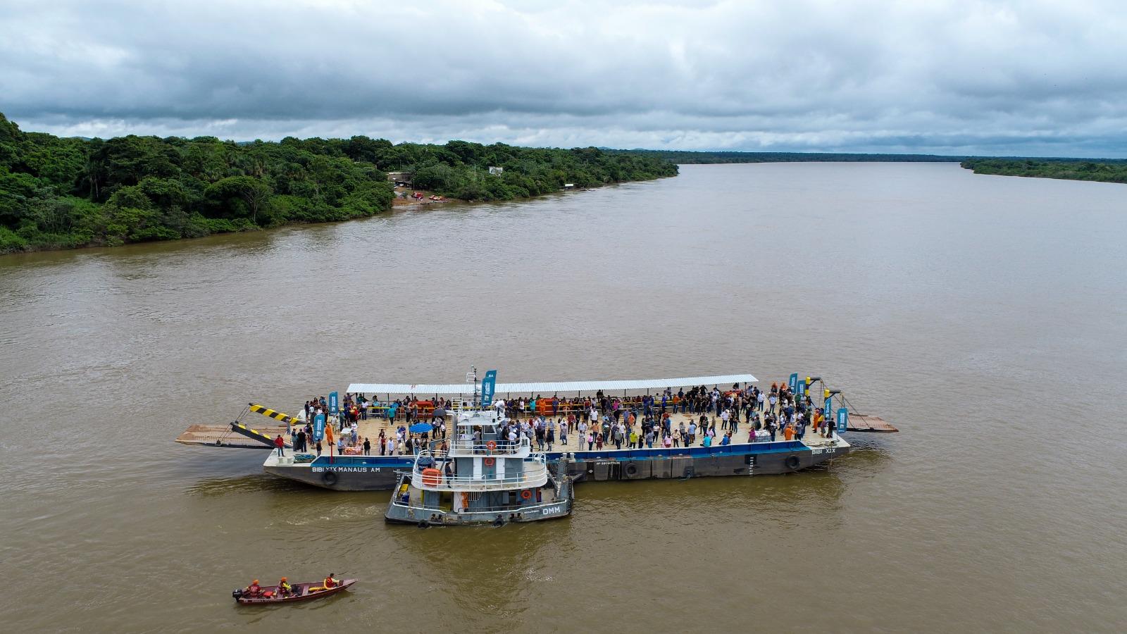 Nova balsa para uso diário de 200 comunidades indígenas foi entregue neste final de seman.