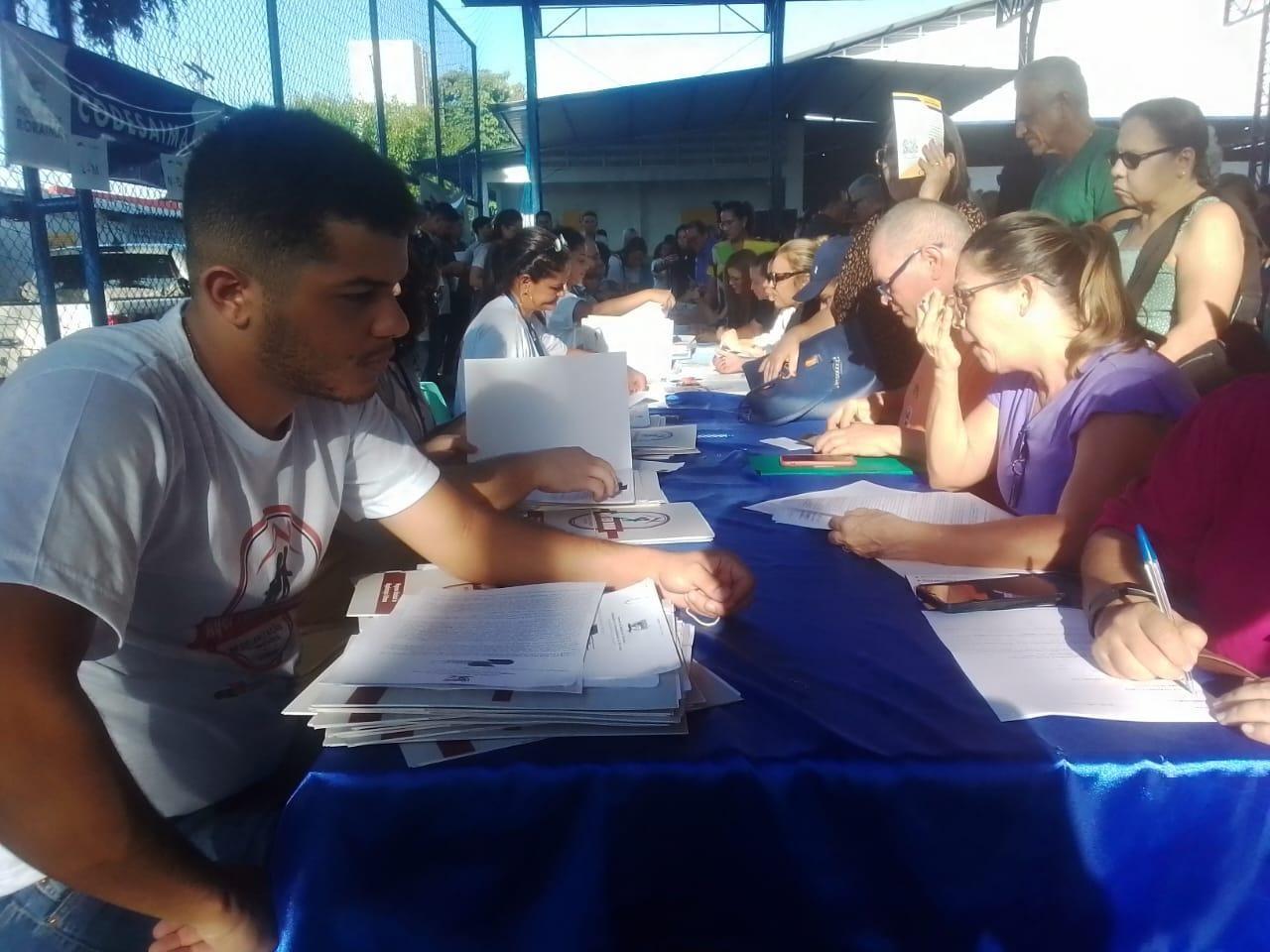 Regularização urbana atende conjuntos habitacionais em Boa Vista.