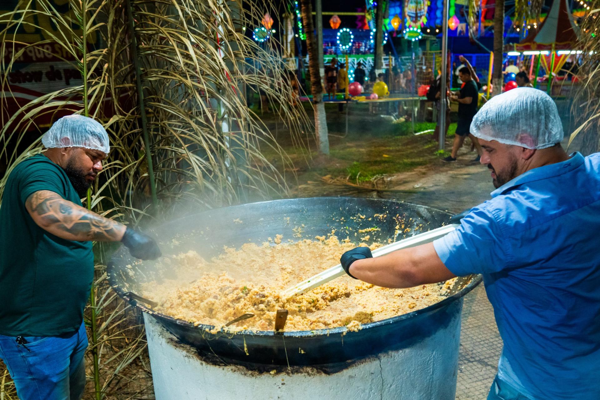 São João no Parque Anauá Encanta com Última Noite de Festividades e Arroz Carreteiro.