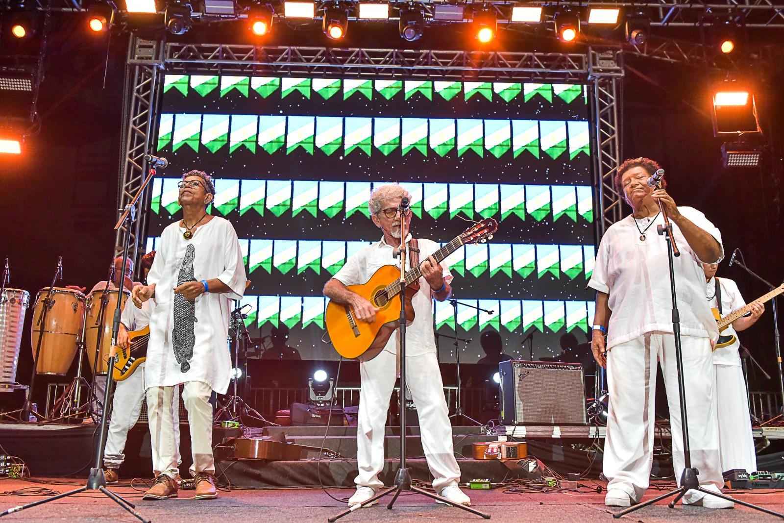 Trio Roraimeira Brilha com Música e Poesia no São João.